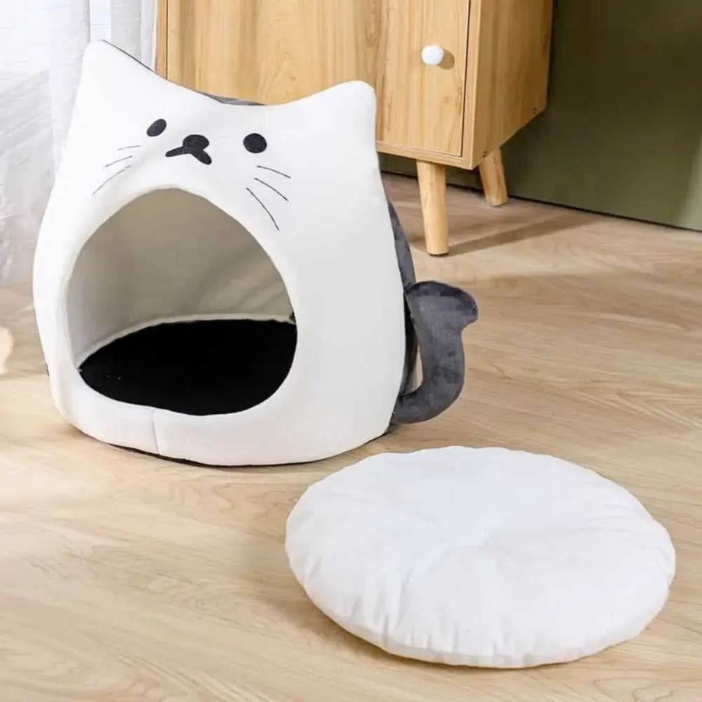 Adorable Cat Shape Pet House - Pampered Pets