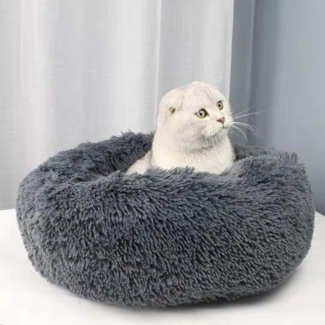 Round plush kennel - Pampered Pets