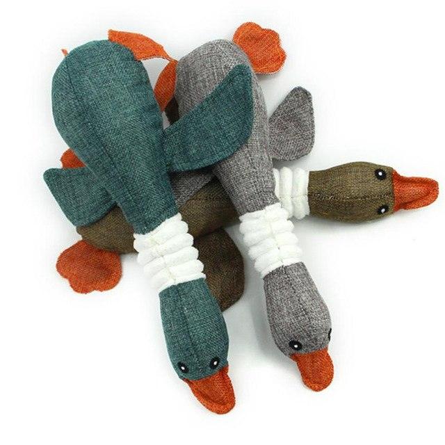 Chewing Sound Goose Cloth Toy - Pampered Pets